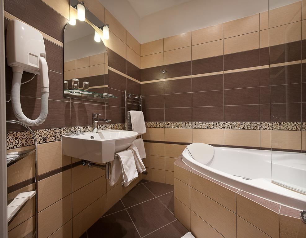Hotel Pod Zamkem บอสโกวิเซ ห้อง รูปภาพ